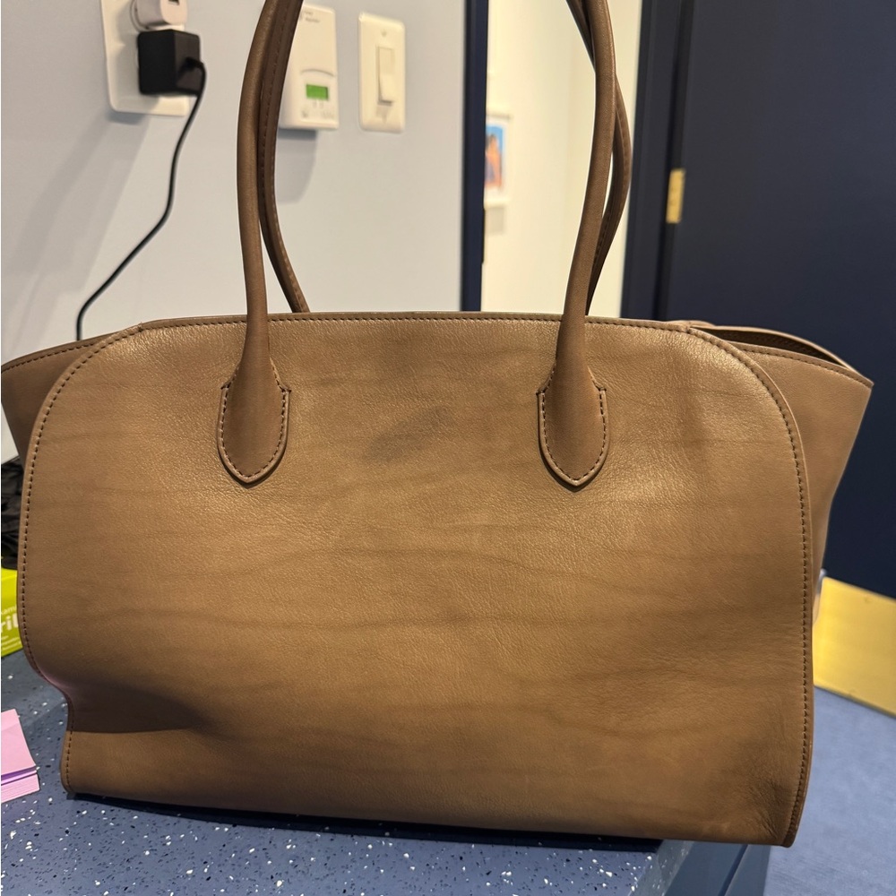 The Row Marlo 14 Brown Leather Tote - Picture 4 of 11